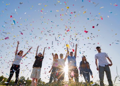 문화 공연 한마당, 다양한 무대가 펼쳐진 축제 게시물 첨부 이미지